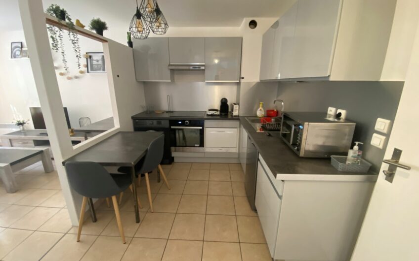 BEAU T1 MEUBLÉ DE 34.53 M² EN CENTRE VILLE