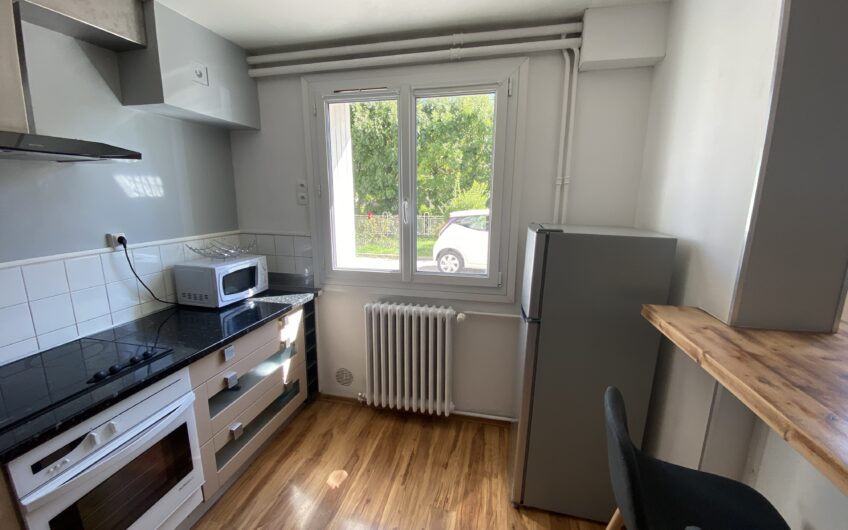 APPARTEMENT T2 MEUBLÉ DE 46.80 M² EN REZ-DE-CHAUSSEE