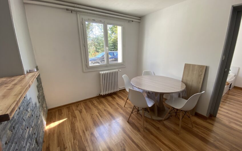 APPARTEMENT T2 MEUBLÉ DE 46.80 M² EN REZ-DE-CHAUSSEE
