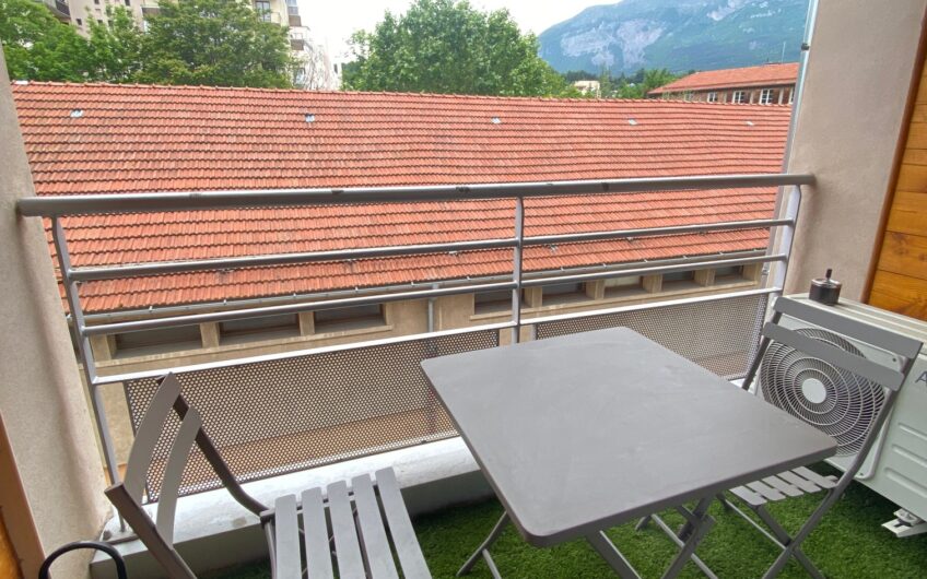 Appartement T2 meublé de 28,56 m² avec balcon