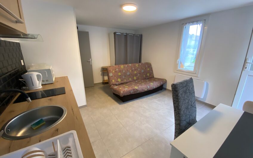 Appartement de type studio, meublé de 16.88m²
