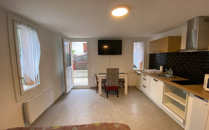 Appartement de type studio, meublé de 16.88m²