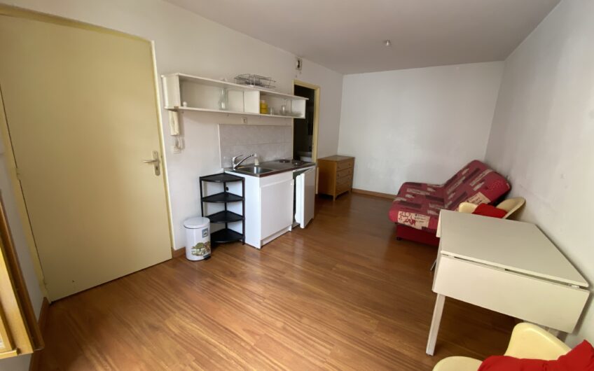 Studio meublé de 18.60 m²