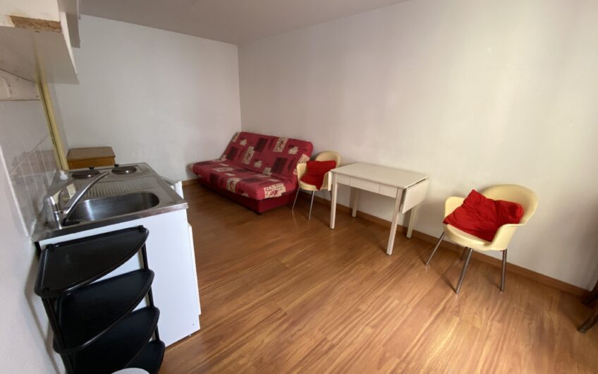 Studio meublé de 18.60 m²