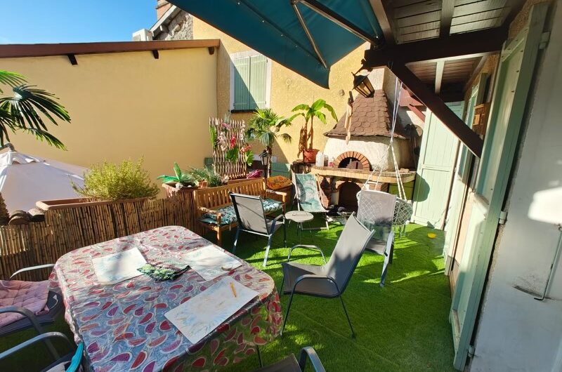 MAISON DE 128.93 M² MEUBLÉE AVEC CAVE BALCON ET TERRASSE