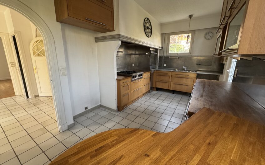 T6 DE 159 M² GAP NORD AVEC JARDIN