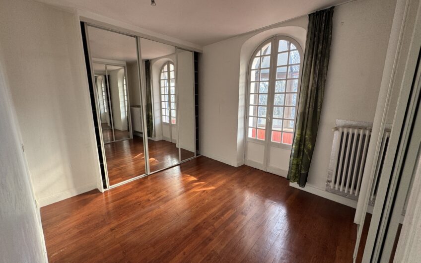 T6 DE 159 M² GAP NORD AVEC JARDIN