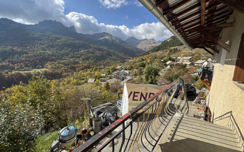 T3 DE 65.22 M² A RENOVER AVEC UNE VUE IMPRENABLE