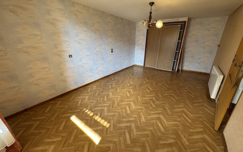 T3 DE 65.22 M² A RENOVER AVEC UNE VUE IMPRENABLE