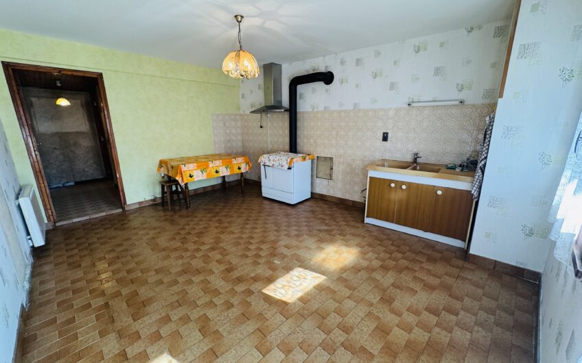 T3 DE 65.22 M² A RENOVER AVEC UNE VUE IMPRENABLE