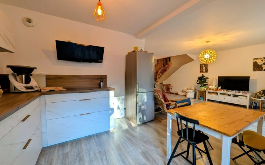 Maison T4 95 m2 sur la commune de NEFFES