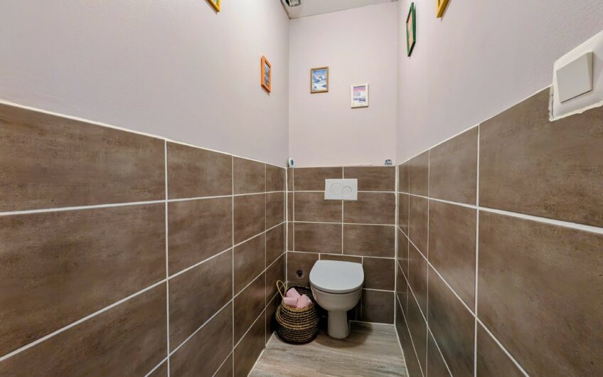 Maison T4 95 m2 sur la commune de NEFFES