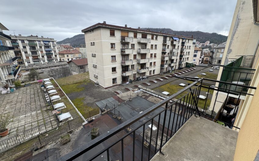 APPARTEMENT T4 DE 93,12 M² AVEC BALCON, GRENIER ET CAVE