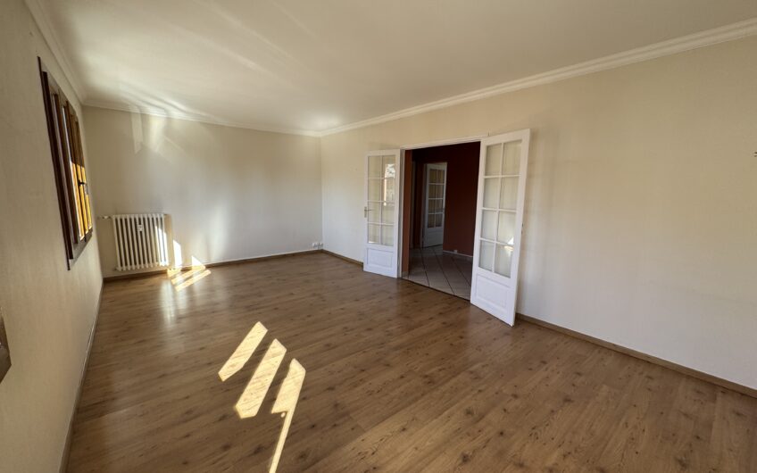 APPARTEMENT T4 DE 93,12 M² AVEC BALCON, GRENIER ET CAVE
