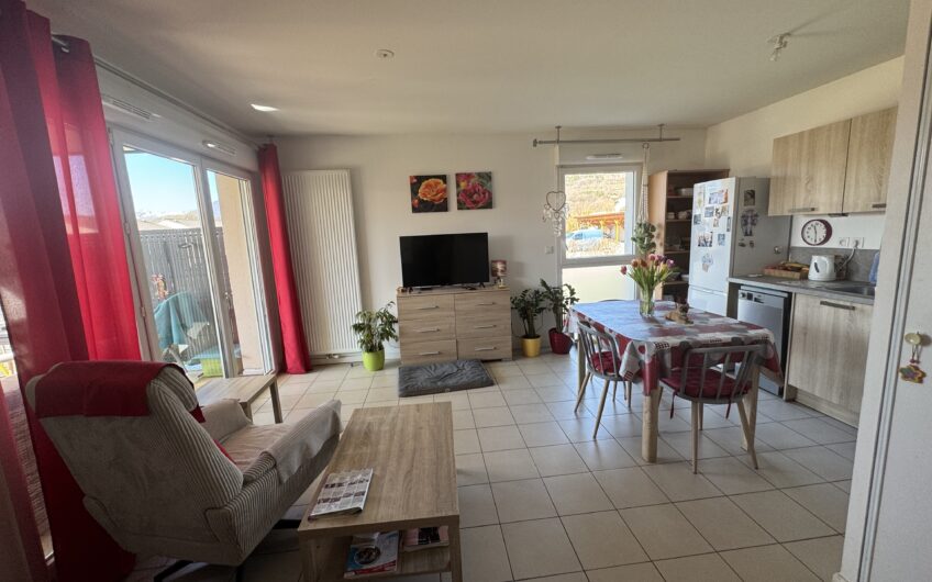 APPARTEMENT T3 DE 60 M² EN REZ-DE-JARDIN AVEC PARKING – RCE ESPRIT VERDE