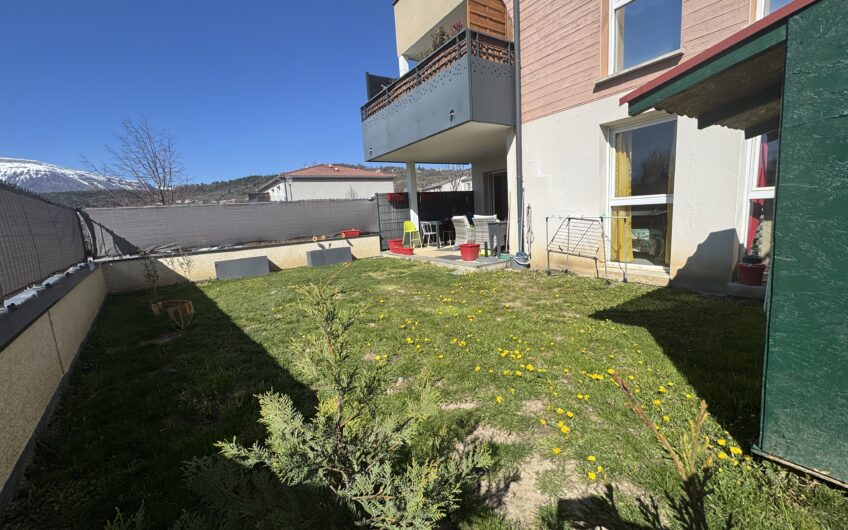 APPARTEMENT T3 DE 60 M² EN REZ-DE-JARDIN AVEC PARKING – RCE ESPRIT VERDE