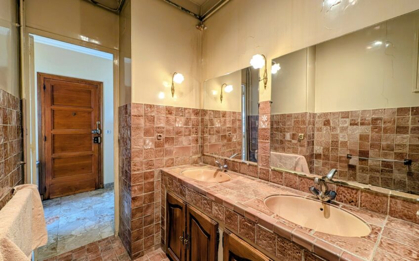 Appartement T4 de 120.74 m² avec balcon et cave