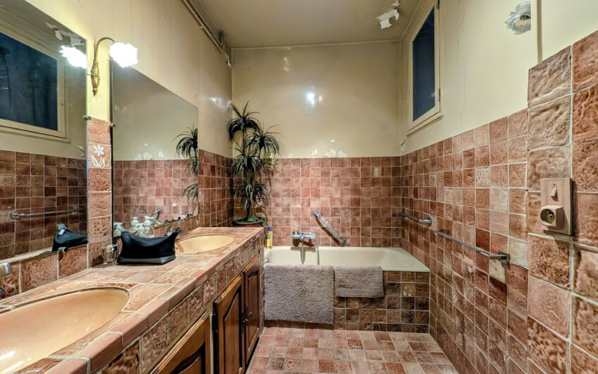 Appartement T4 de 120.74 m² avec balcon et cave