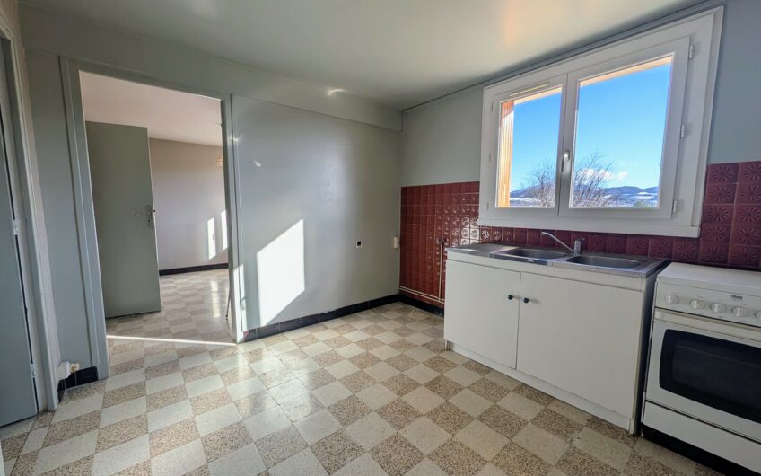 Maison composée de 2 appartements avec vue panoramique.