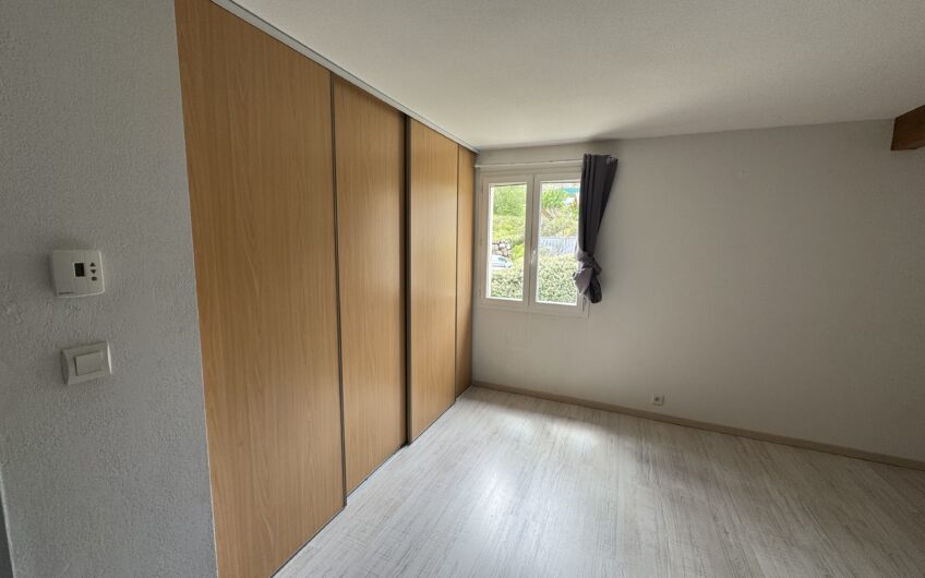APPARTEMENT/MAISON T4 DE 104.74 M² AVEC GARAGE ET JARDIN