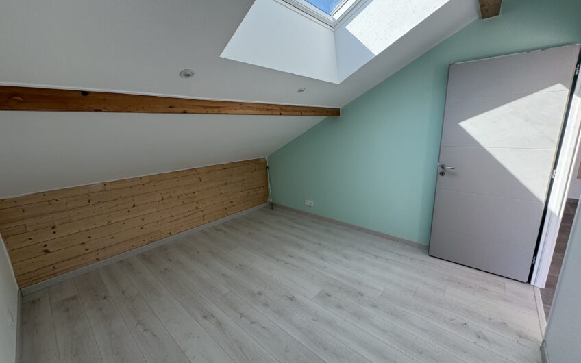 BEL APPARTEMENT T4 NEUF DE 72.93 m² AVEC TERRASSE ET STATIONNNEMENTS