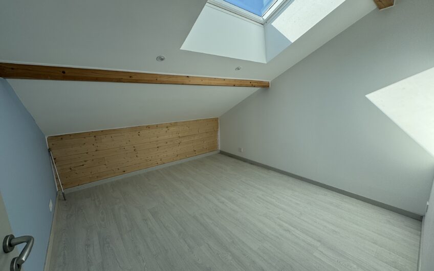 BEL APPARTEMENT T4 NEUF DE 72.93 m² AVEC TERRASSE ET STATIONNNEMENTS