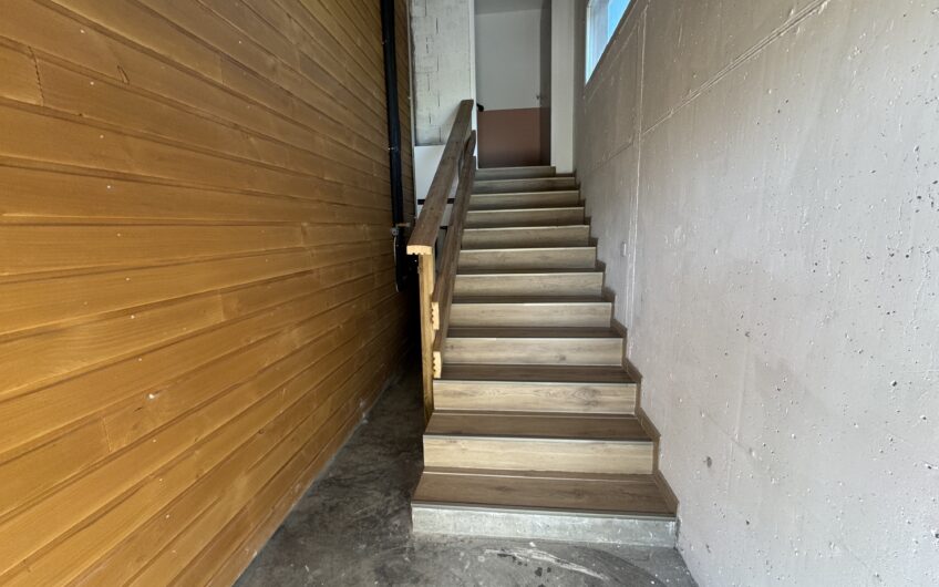 BEL APPARTEMENT T4 NEUF DE 72.93 m² AVEC TERRASSE ET STATIONNNEMENTS