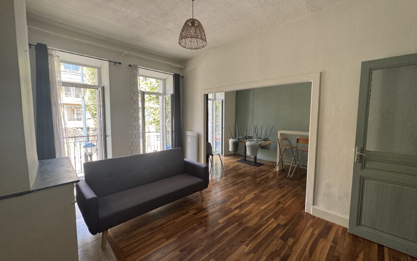 APPARTEMENT T3 DE 59.11 M² MEUBLÉ AVEC BALCON + CAVE + GARAGE