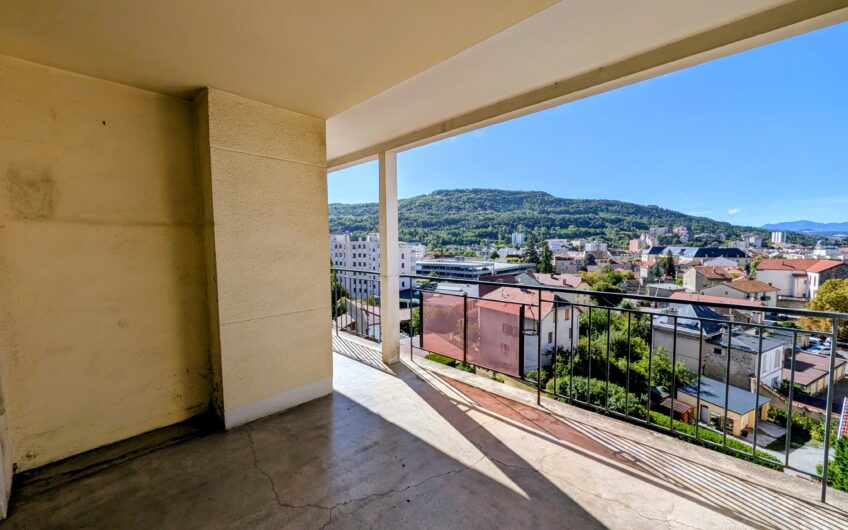 Appartement T4 de 87.40 m² avec 52 m² de terrasse en dernier étage avec vue panoramique